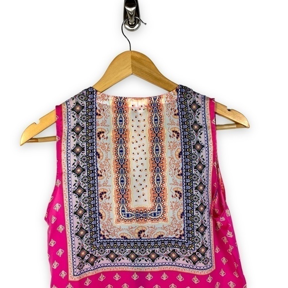 4 for $20 SALE! Brixton Ivy Stitch Fix Bixby Clover Popover Top, Bright Pink, XS - Picture 8 of 10